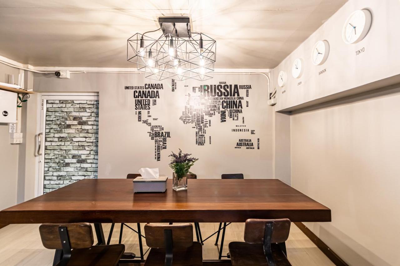 Snoozzze Hostel ใกล้รถไฟฟ้า ย่านบางรัก (Adults Only) Bangkok Luaran gambar