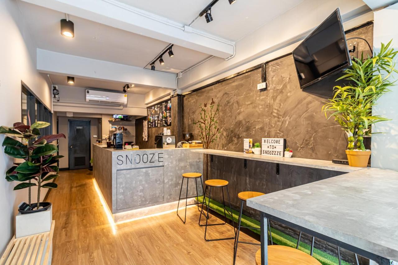 Snoozzze Hostel ใกล้รถไฟฟ้า ย่านบางรัก (Adults Only) Bangkok Luaran gambar