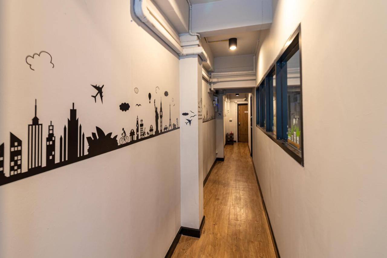 Snoozzze Hostel ใกล้รถไฟฟ้า ย่านบางรัก (Adults Only) Bangkok Luaran gambar
